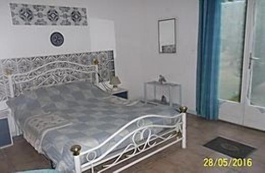Bed and Breakfast mas des pins à Saint-Cyprien  Extérieur photo